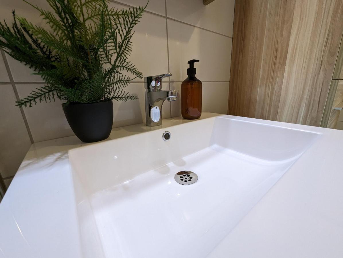 קריסטינהאמן Hotell Bro מראה חיצוני תמונה
